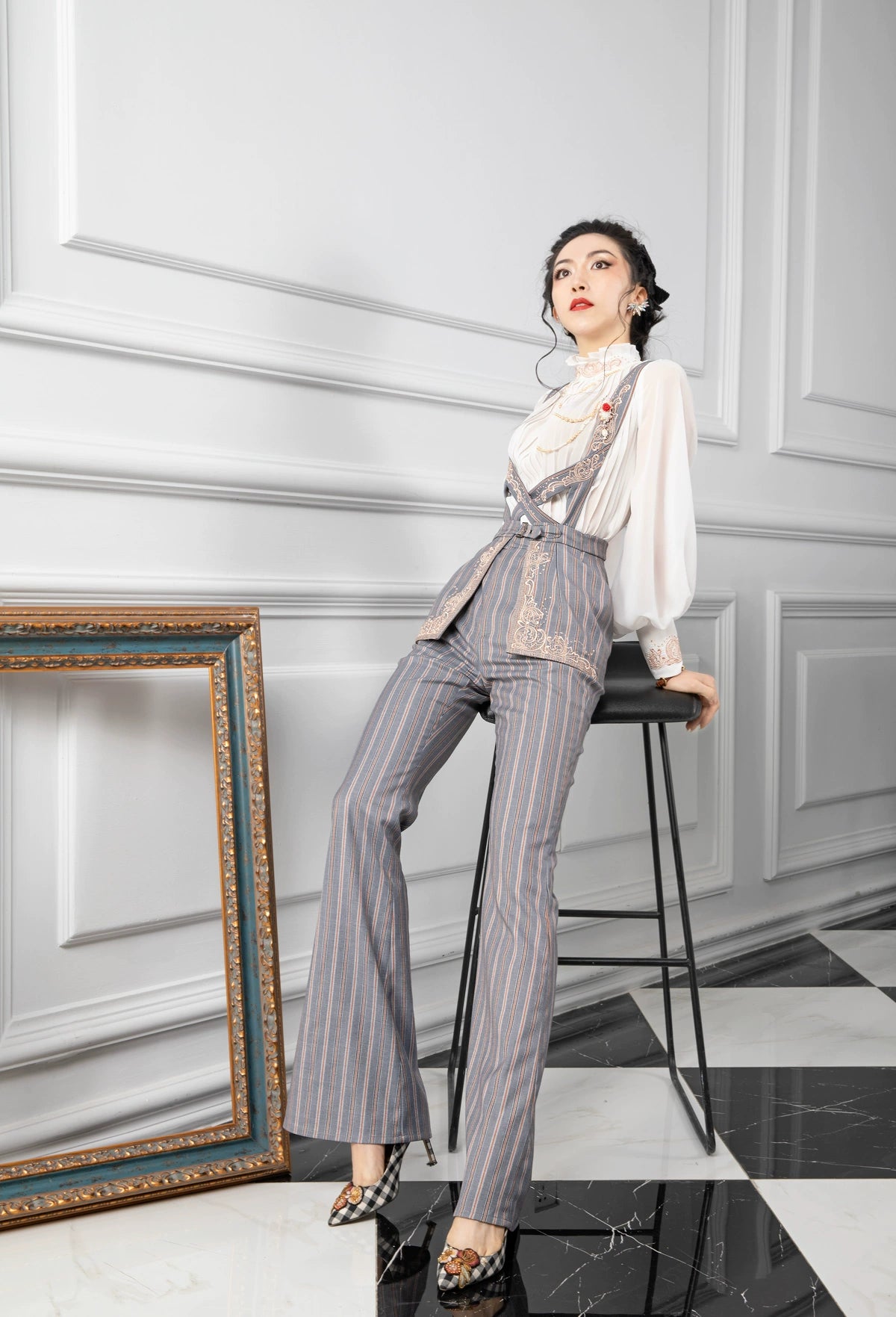 Magic Q's exclusive detachable suspenders embroidered high-waisted wide-leg pants - Ping
