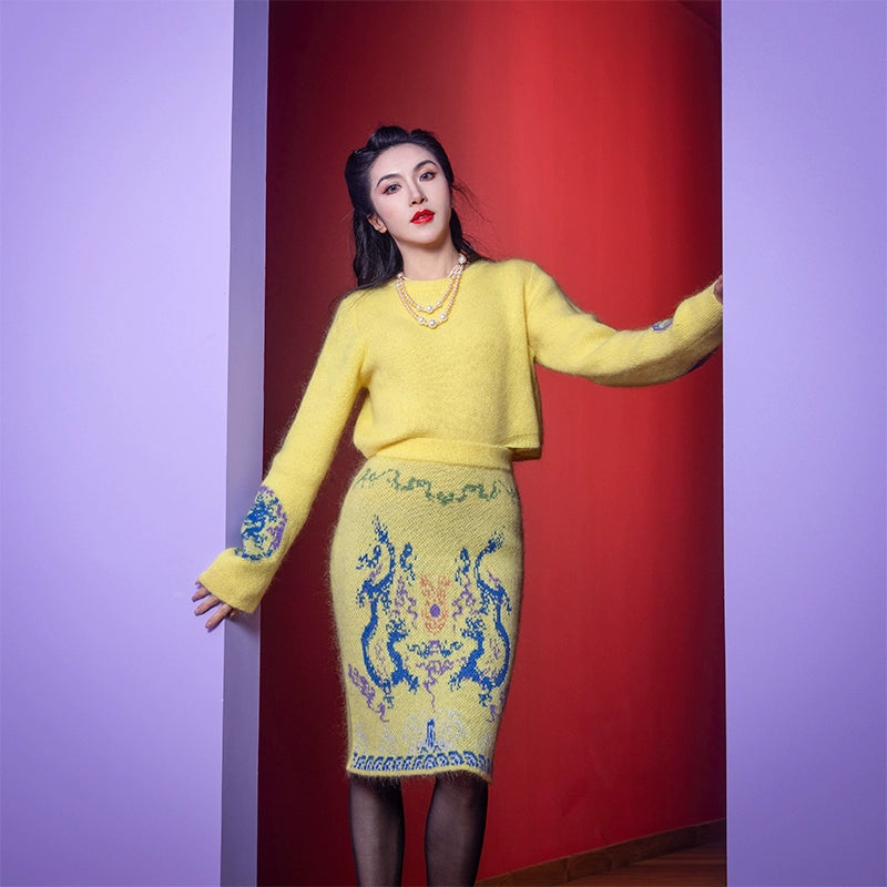 Magic Q yellow crewneck top dragon pattern jacquard skirt mohair knit set