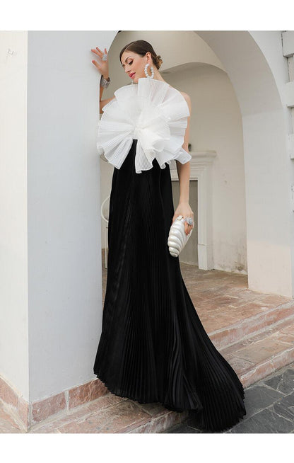 Sexy Full Body Folding Handmade Long dress white and black pleated ball gown evening dress