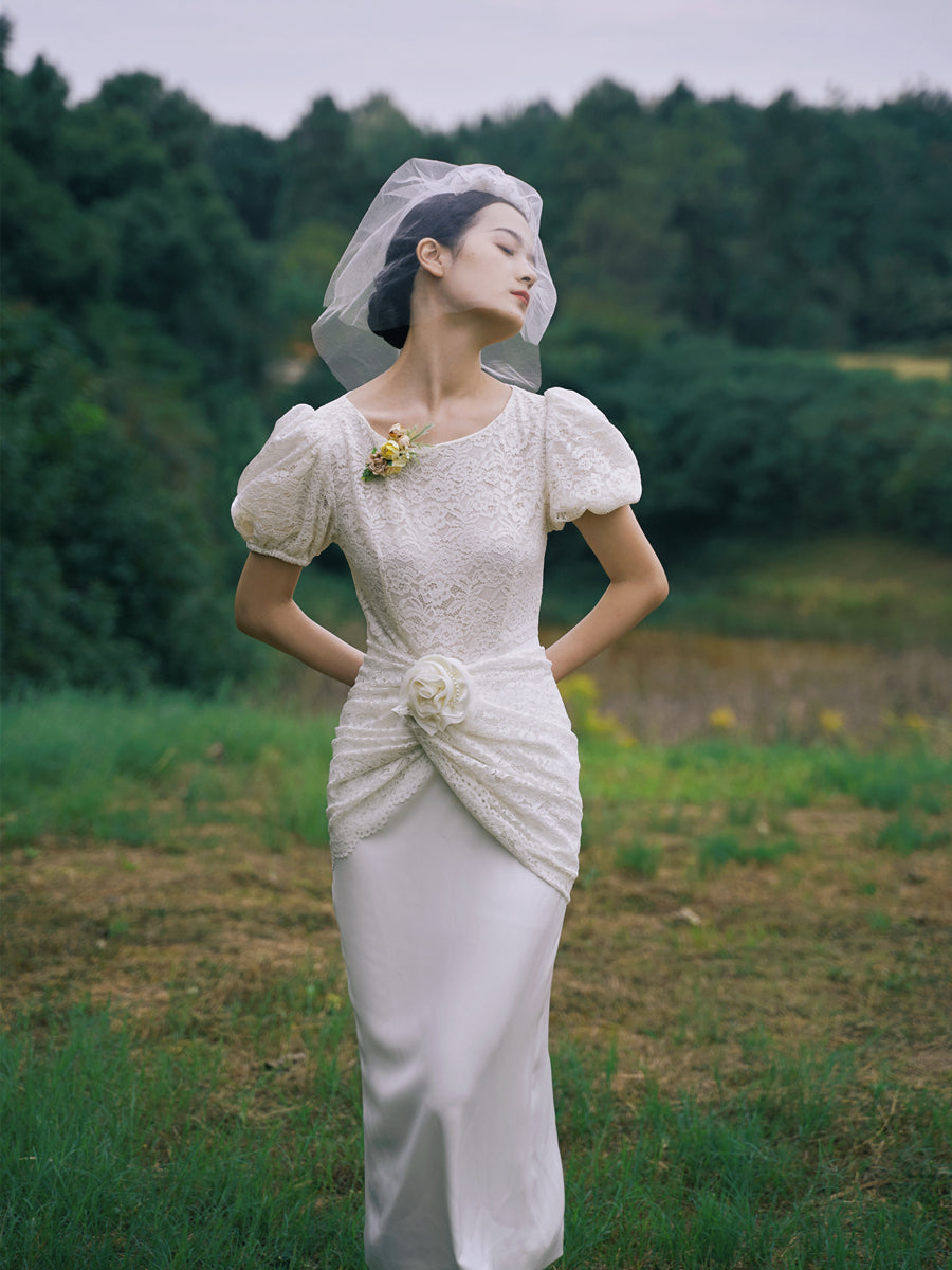 Vintage milky retro-chic high-waisted cut bridal white lace dress- Turni