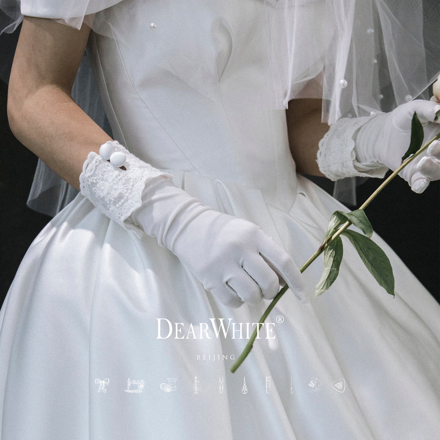 Early Spring 2023 original authentic  long Korean lace bridal gloves- Souvenir Letter