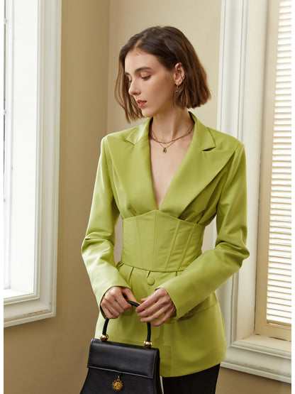 Waist V-neck suit jacket is a one-button with girdle, long sleeves, and early spring green blazer- Dedta