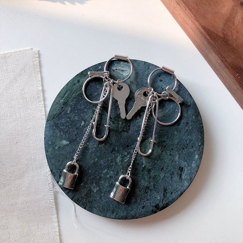 Le Palais Vintage Elegant Sliver Key and Padlock Long Earrings-Jill.
