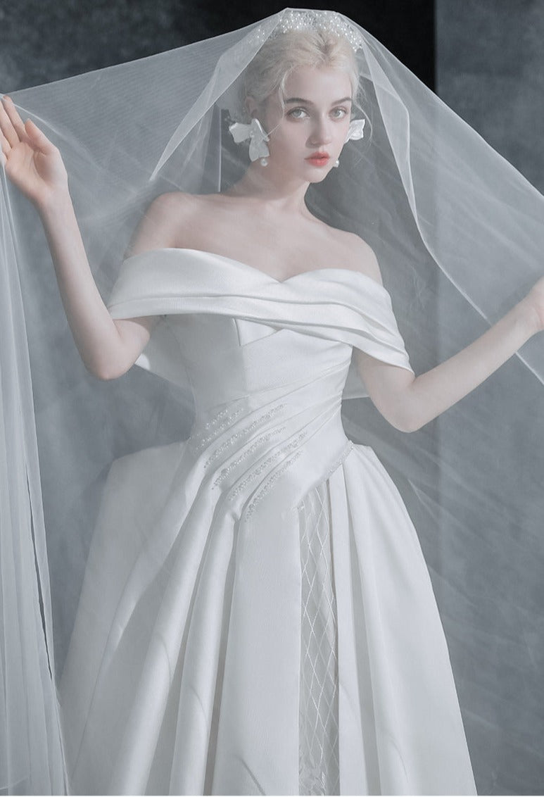 Early Spring 2023 high-end one-shoulder satin light wedding dress- Reminiscence