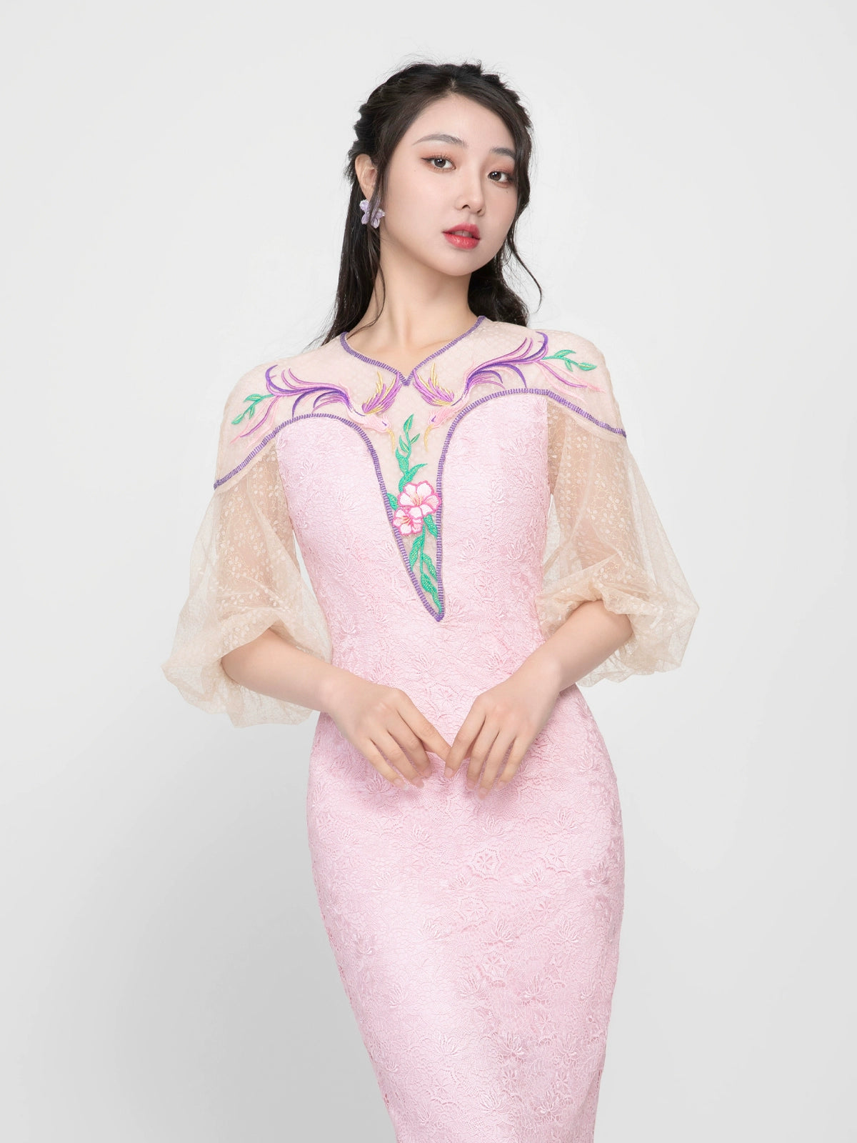 Magic Q Pink Phoenix Bird Embroidery Stitching Lace Woven Gold Mesh Double Layer Puff Sleeve Slit Dress