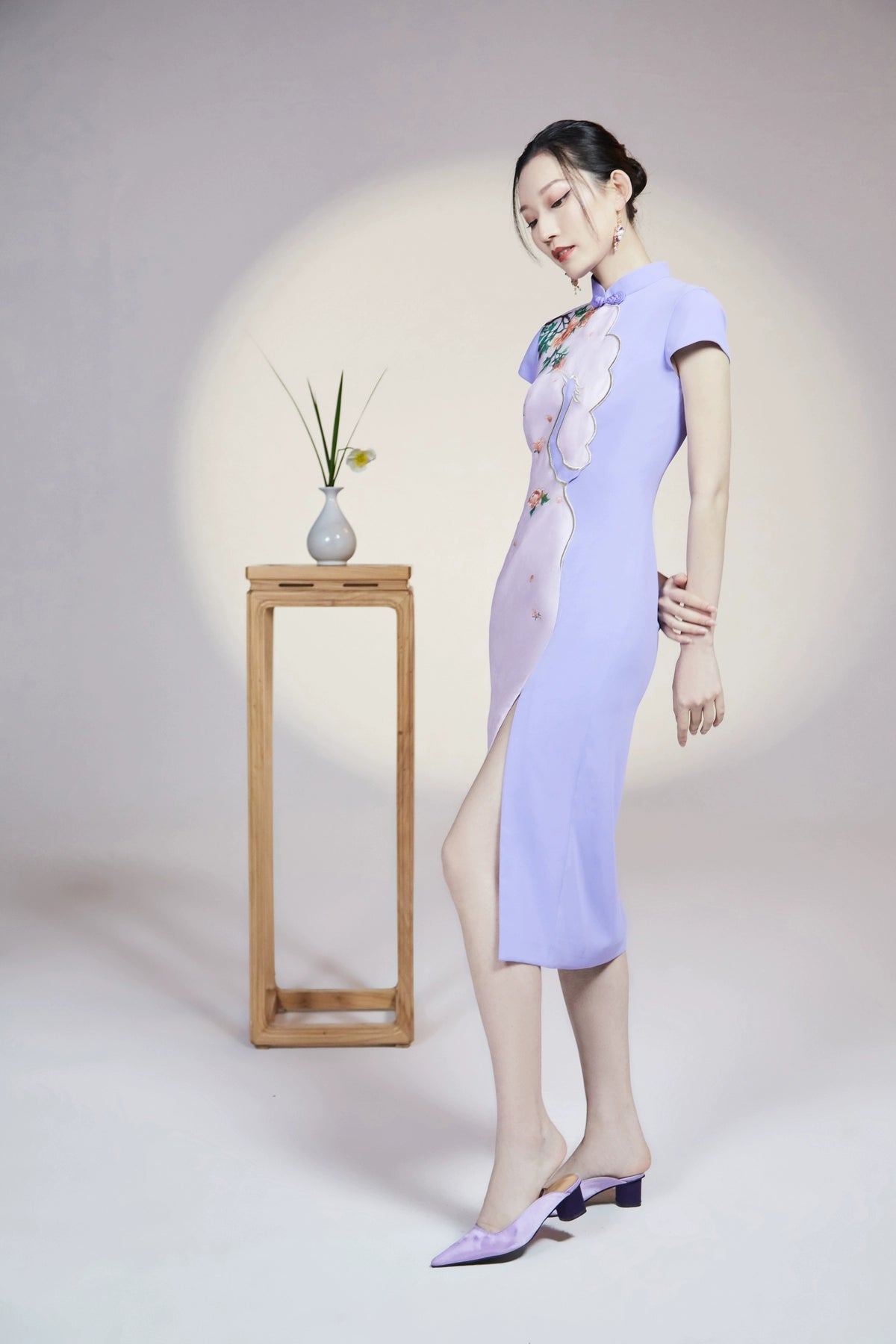 Magic Q  purple style stand collar printing embroidery front slit cheongsam dress - Mina