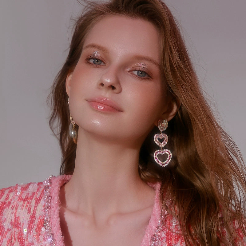 Wardrobes by Chen Luxury Love Shaped Tassel Diamond Earrings-Stace