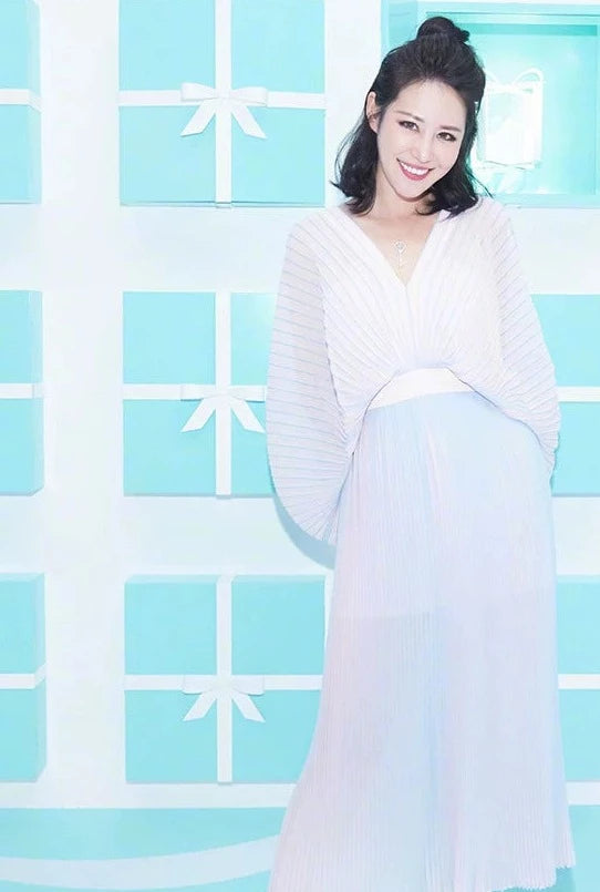 YES BY YESIR pressed pleated long pastel ombre flowy dress- Ye Qian.