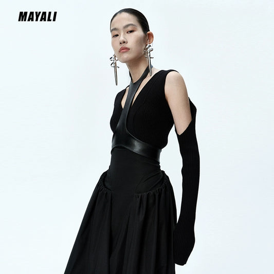MAYALI 22AW Fall/Winter V-neck, off-the-shoulder halterneck knit top, slim long-sleeved original personality niche