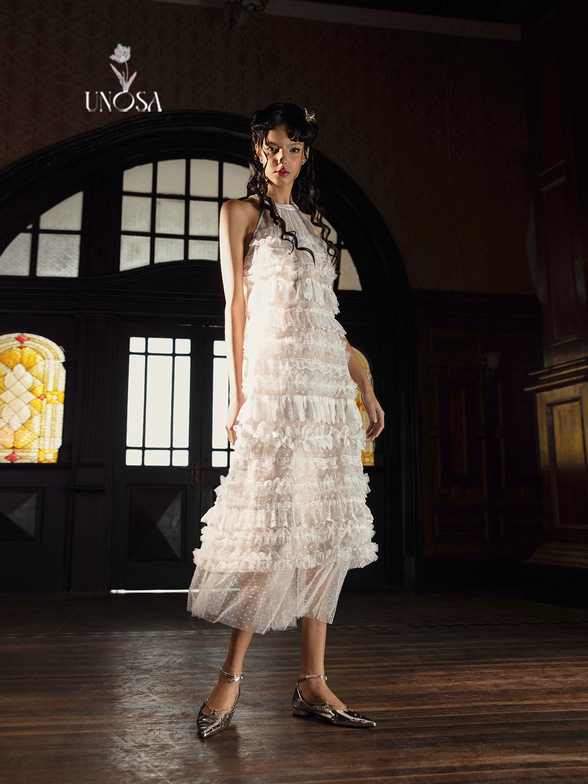 UNOSA white sleeveless ruffle layered cake long dress - Casan
