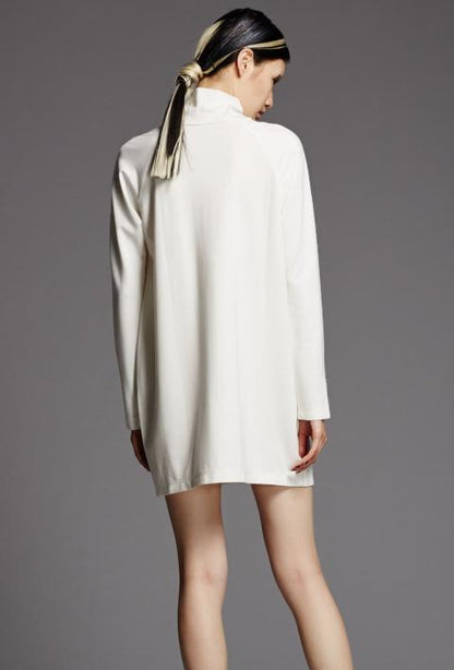 High-necked white dress shirt- Maria