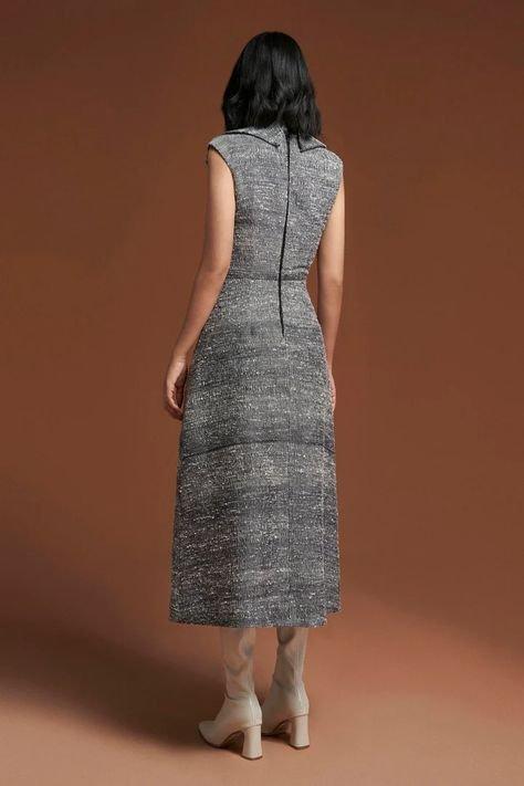 Bold colar v neck sleeveless highend pencil dress-Sari
